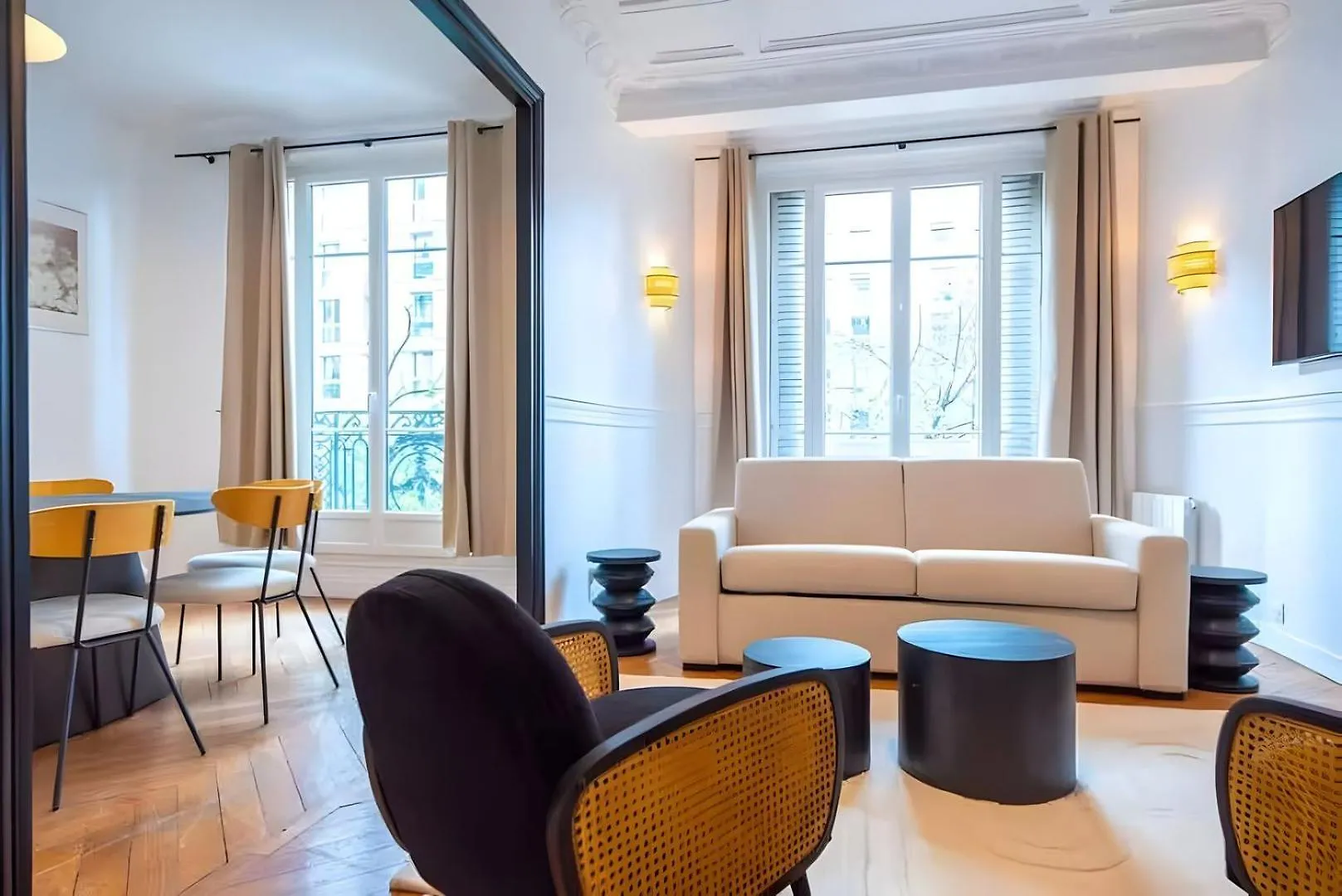 Tbs 318 - Superb Apartment With Eiffel Tower View